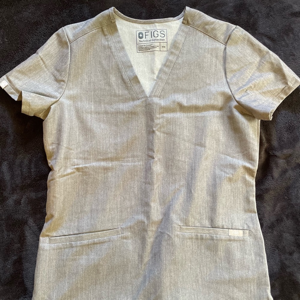 FIGS Graphite Casma Scrub top XXSP